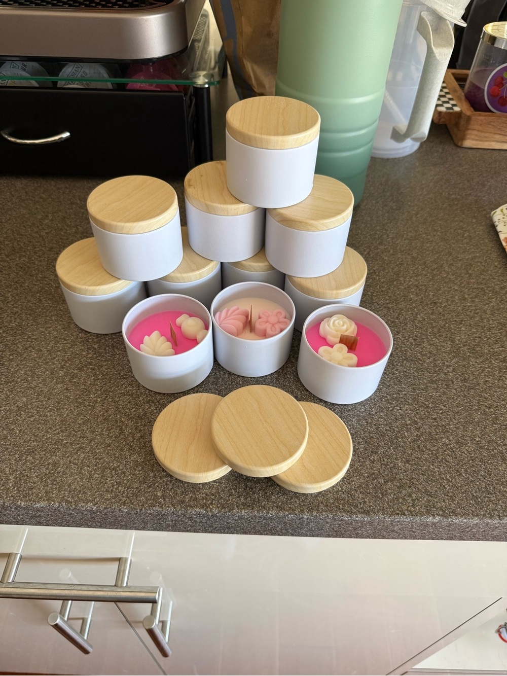 White and Wood Small Round candles - Set of 10